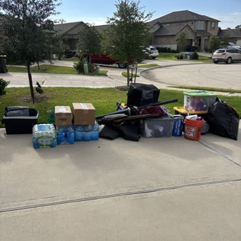 1 In 5 Affordable Junk Removal - Garage clean out items - Junk Removal & Hauling Near Me