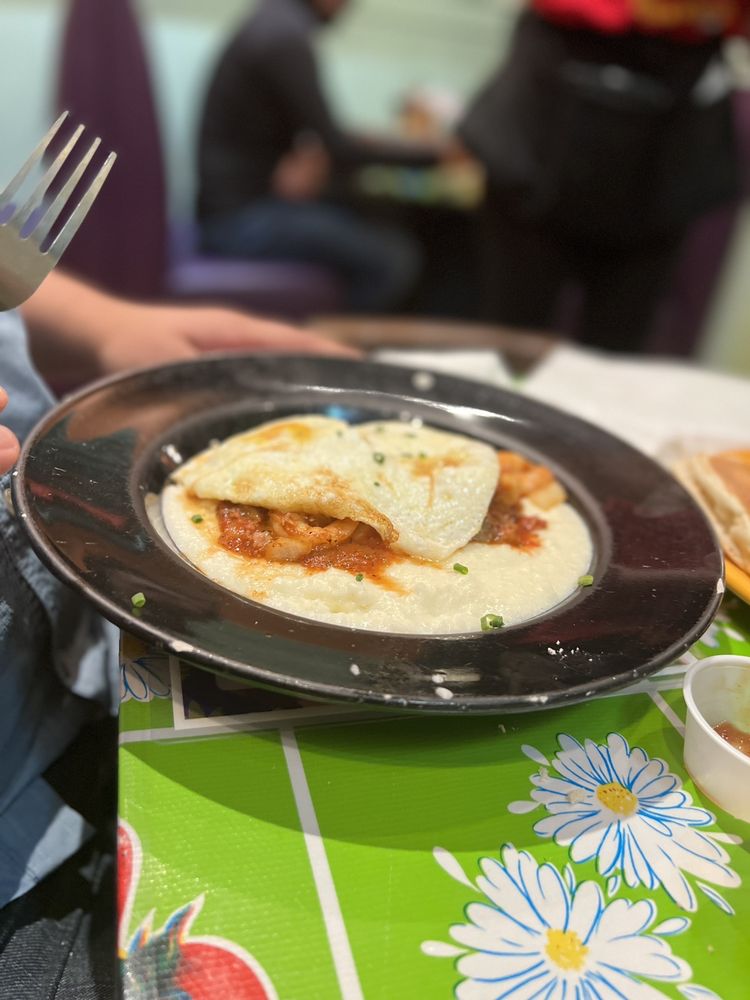 The Flying Biscuit Cafe