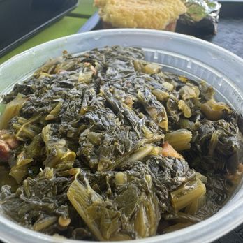 Browns Backyard BBQ - Collard greens - Barbeque Near Me - Fort Worth, Texas