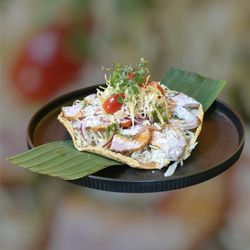 Tarascas Mexican Food - Tostada Raspada de Lomo