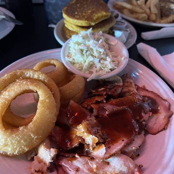 Thoroughbred Restaurant - BBQ Pork, onion rings, corn bread and Cole Slaw (special) - American Near Me - Lexington, Kentucky Thoroughbred Restaurant - BBQ Pork, onion rings, corn bread and Cole Slaw (special) - American Near Me - Lexington, Kentucky