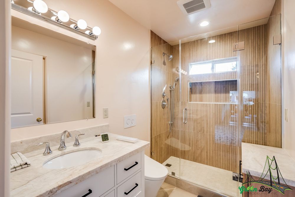 Slide of Green Bay Remodeling