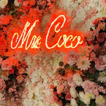 Mrs Coco - Cute decor! That's why they earned my 2 stars - Cafes Near Me - Henderson, Nevada