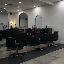 Salon space