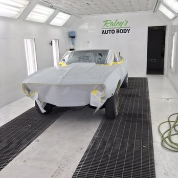 Raleys Auto Body - Body Shops Near Me - Puyallup, Washington Raleys Auto Body - Body Shops Near Me - Puyallup, Washington