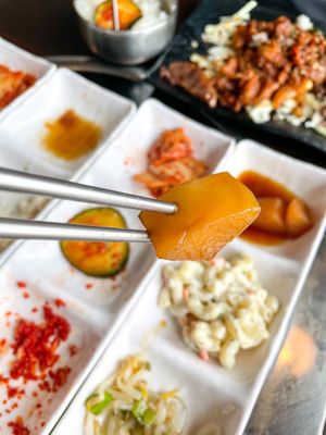 Yummy's Korean BBQ & Sushi 고기 전문 AYCE | Korean School 한글 학교 | Snowflake Shave Ice Bingsoo by null