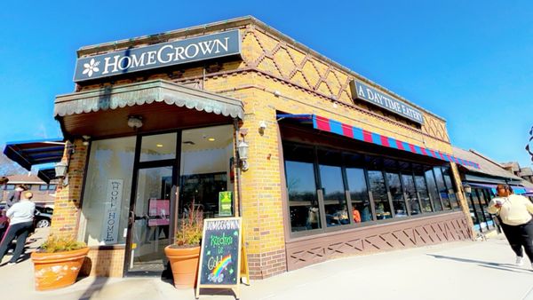 HomeGrown Kansas City - Brookside by null