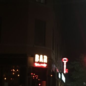 Waverly - Bars Near Me - Montreal, Quebec