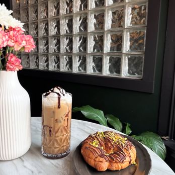 Cafe Nouveau - New American Near Me - Malone, New York
