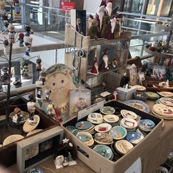 Elegant Elf Marketplace - Booth