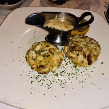 Morton's The Steakhouse - Jumbo Lump Crab Cakes - Steakhouses Near Me - Honolulu, Hawaii