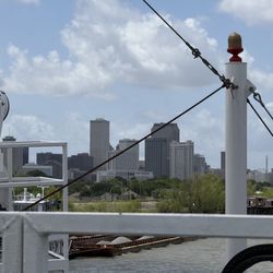 New Orleans Steamboat Company - View of New Orleans