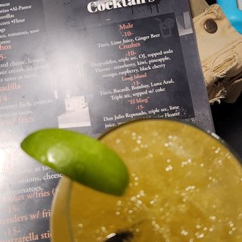 El Bar - Sports Bars Near Me - Baltimore, Maryland