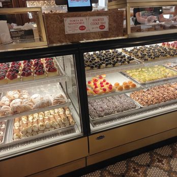Veniero's - Bakeries Near Me - New York, New York