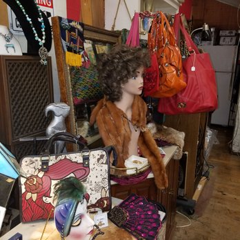 Yesteryear's Marketplace - Antiques Near Me - Vallejo, California Yesteryear's Marketplace - Antiques Near Me - Vallejo, California