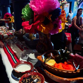 La Roca - Sunday buffet! - Mexican Near Me - Nogales, SON