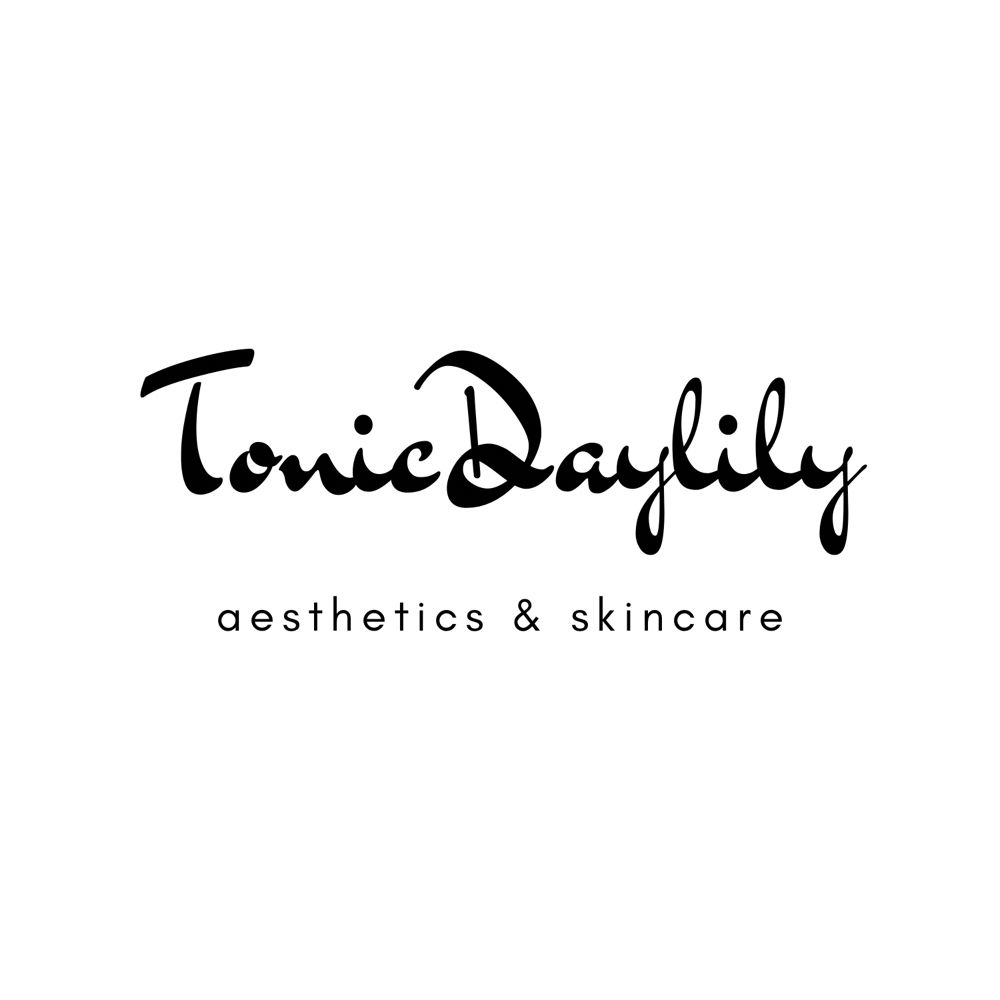 Tonic Daylily Logo