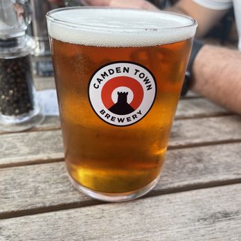 The York - Camden Town Pale Ale - Pubs Near Me - London, XGL The York - Camden Town Pale Ale - Pubs Near Me - London, XGL