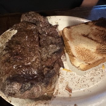 Como Steak House - 14 Oz. Ribeye - Steakhouses Near Me - Como, Mississippi