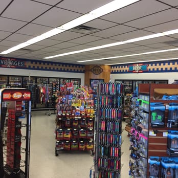 Flash Foods 255 - the inside of a store - Convenience Stores Near Me - Brunswick, Georgia Flash Foods 255 - the inside of a store - Convenience Stores Near Me - Brunswick, Georgia