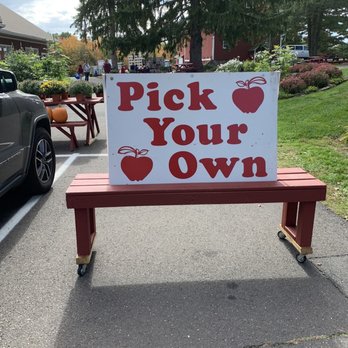 Drazen Orchards - Farmers Market Near Me - Cheshire, Connecticut