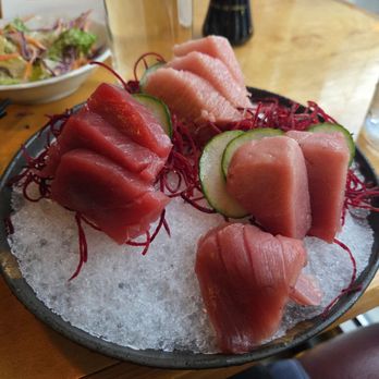Star Sushi & Bar - Tuna flight sashimi (maguro, chutoro, otoro) - Ramen Near Me - Seattle, Washington Star Sushi & Bar - Tuna flight sashimi (maguro, chutoro, otoro) - Ramen Near Me - Seattle, Washington