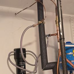 Ice maker water filter installed