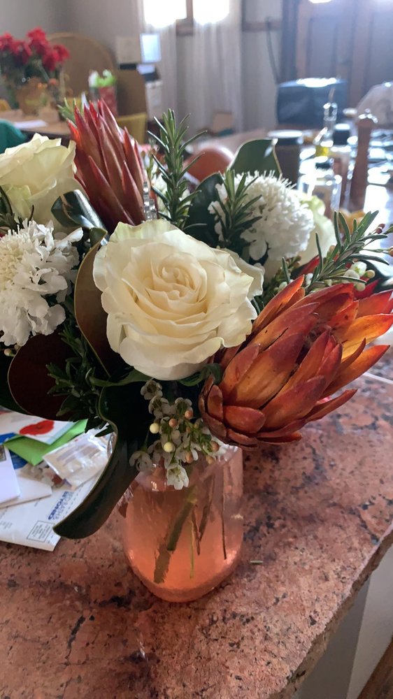 PARSLEY AND VALENTINE Updated June 2024 2580 Iris St, Lakewood, Colorado Florists Phone