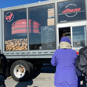 A Mano Pizza + Gelato - Food Trucks Near Me A Mano Pizza + Gelato - Food Trucks Near Me