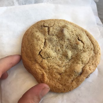 Mozelle's Downtown Bakery - :( the bottom of the cookie jar - Patisserie/Cake Shop Near Me - Flagstaff, Arizona