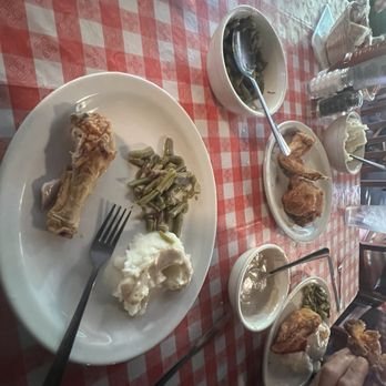 STROUD’S RESTAURANT & BAR - Updated August 2025 - 335 Photos & 575 ...