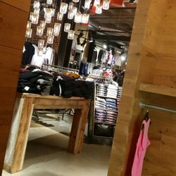 The Thistles Shopping Centre - Superdry