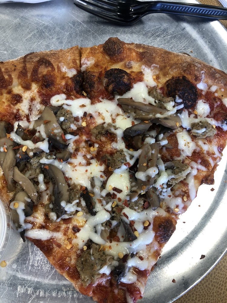 LUKE’S PIZZA 39 Reviews Pizza 3111 W Market St, Johnson City, TN