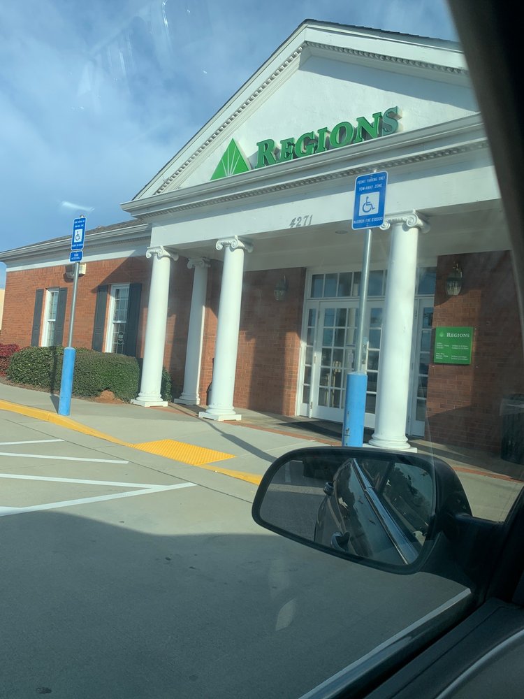 REGIONS BANK Updated October 2024 4271 Jimmy Lee Smith Pkwy, Hiram