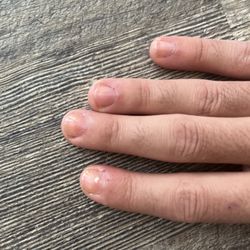 American Spa Nails - Yellow stains on finger nails