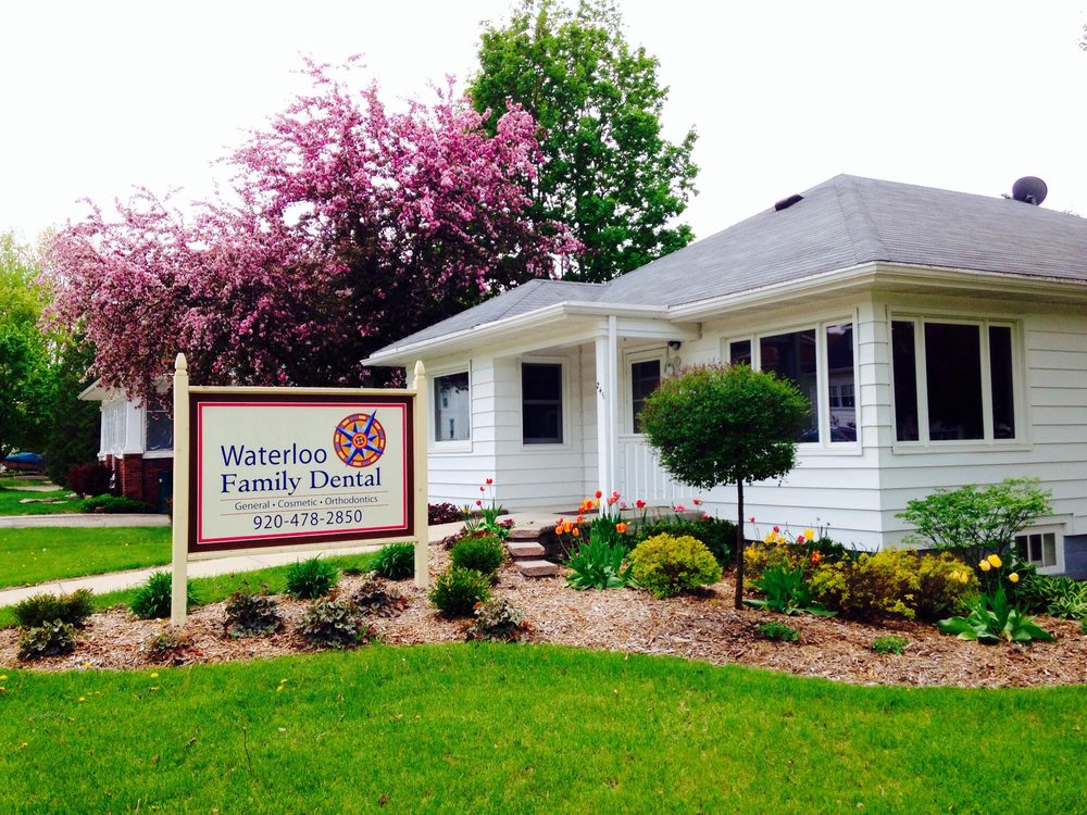 WATERLOO FAMILY DENTAL Updated September 2024 245 N Monroe St