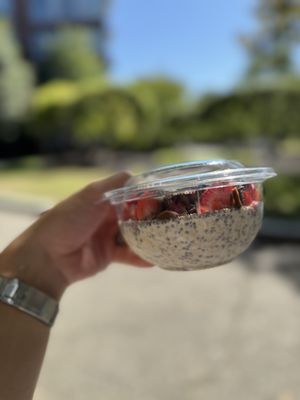 Liv's Juice + Acai Bar by null