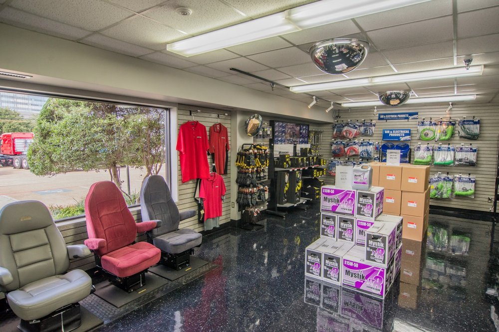 PREMIER TRUCK GROUP OF DALLAS NORTH Updated September 2024 16