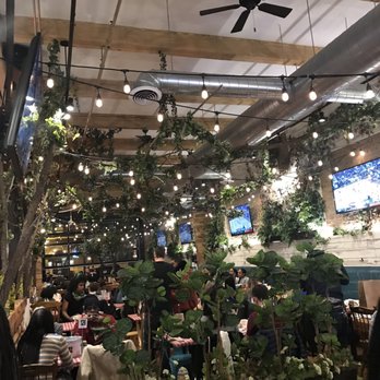 Lowcountry South Loop - So aesthetic! - Cajun/Creole Near Me - Chicago, Illinois