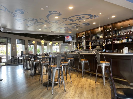 Elijah's Restaurant, Delicatessen and Catering by null