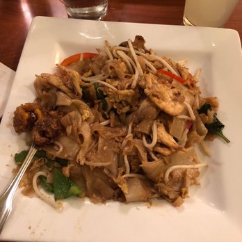 Pac Thai - Chicken drunken noodles - Thai Near Me - Forest Grove, Oregon Pac Thai - Chicken drunken noodles - Thai Near Me - Forest Grove, Oregon