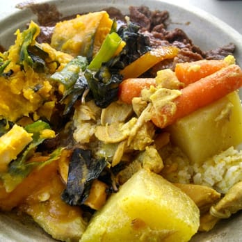 Wat Mongkolratanaram - Chicken yellow curry + Beef panang red curry - both 4.5 stars (Sunday brunch 2014-03-23) - Thai Near Me - Berkeley, California Wat Mongkolratanaram - Chicken yellow curry + Beef panang red curry - both 4.5 stars (Sunday brunch 2014-03-23) - Thai Near Me - Berkeley, California