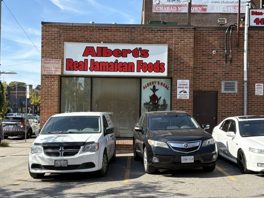 Albert's Real Jamaican Foods by null