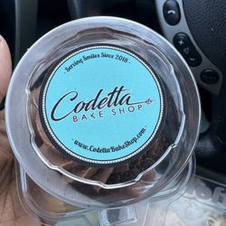 Codetta Bake Shop - Chocolate cupcake