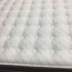 Stearns and Foster Estate Queen, King Mattresses