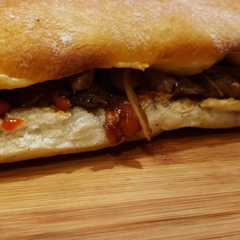Foodstreet - Philly cheesesteak-the gourmet Sao Paulo version - Street Vendors Near Me - São Paulo, SP