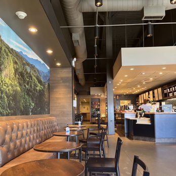 Starbucks - Coffee & Tea Near Me - Garden City, New York Starbucks - Coffee & Tea Near Me - Garden City, New York