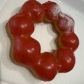 Paris Baguette - Strawberry mochi doughnut - Bakeries Near Me - Chandler, Arizona