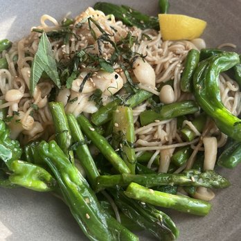 Oak & Coal - Veggie Garlic Noodles - Japanese Near Me - Costa Mesa, California