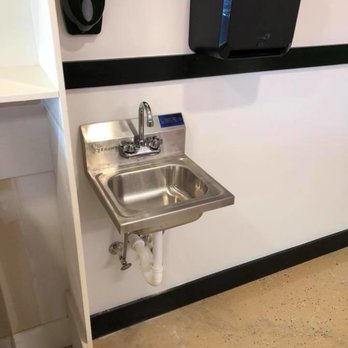 Elzo's Plumbing - Elzo's Plumbing Co built our business on hard work and long hours which has made our reputation what it is today... - Plumbing Near Me